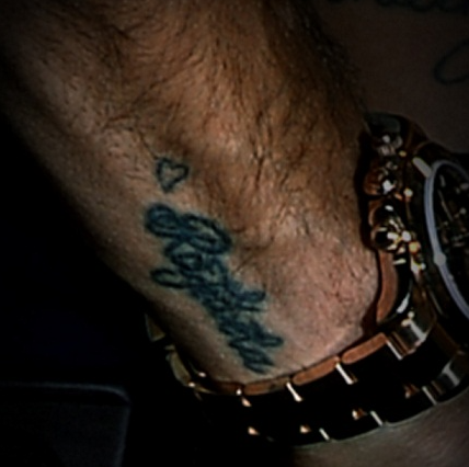 ネイマール選手の右腕のタトゥーの写真