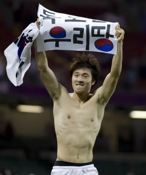 パク・チョンウ選手の写真