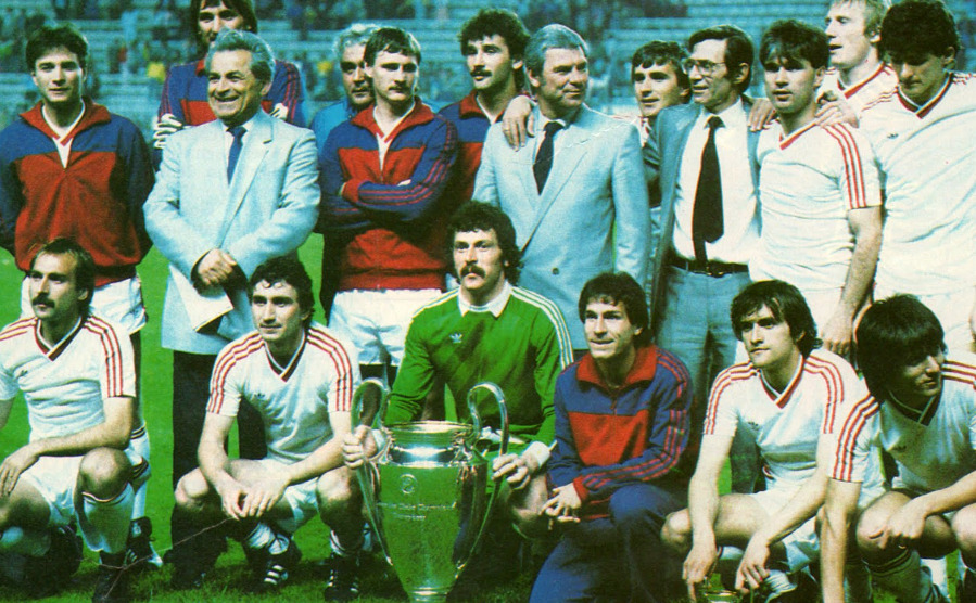 1985-1986UEFAチャンピオンズカップ優勝のステアウア・ブカレストの写真