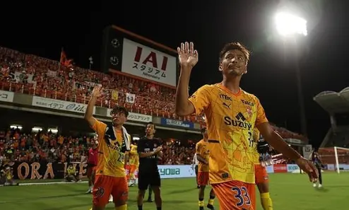 画像25枚】乾貴士の歴代背番号をクラブ、日本代表別にまとめてみた