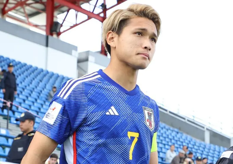 松木玖生選手の写真
