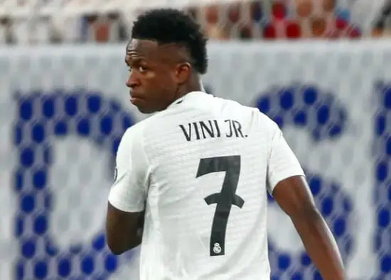 ヴィニシウス・ジュニオールの背番号一覧！歴代エピソードと7番・10番