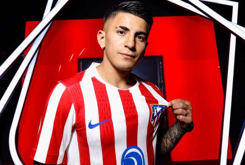 ティアゴ・アルマダ選手の写真