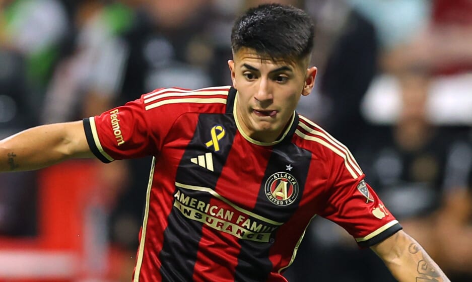 ティアゴ・アルマダ選手の写真