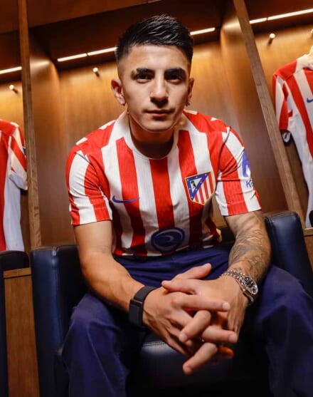 ティアゴ・アルマダ選手の写真