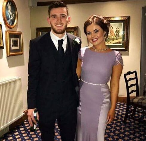 ロバートソン選手とレイチェルさんの写真