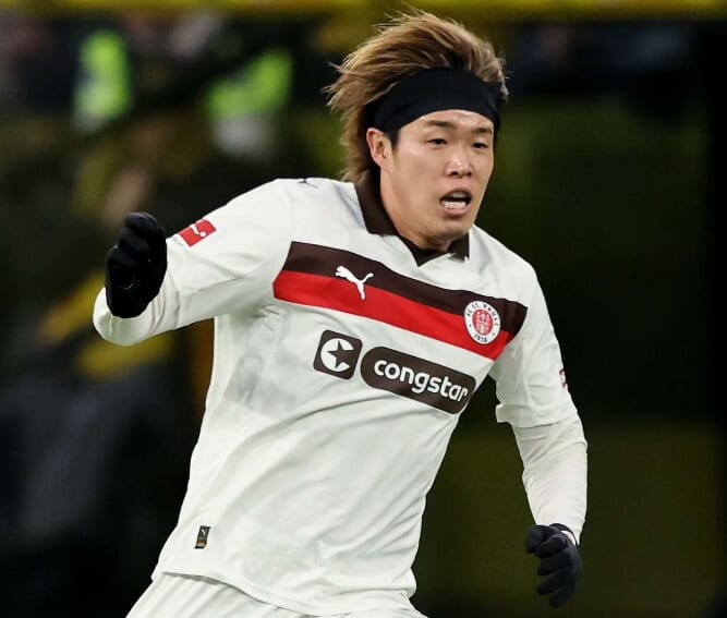 安藤智哉選手の写真